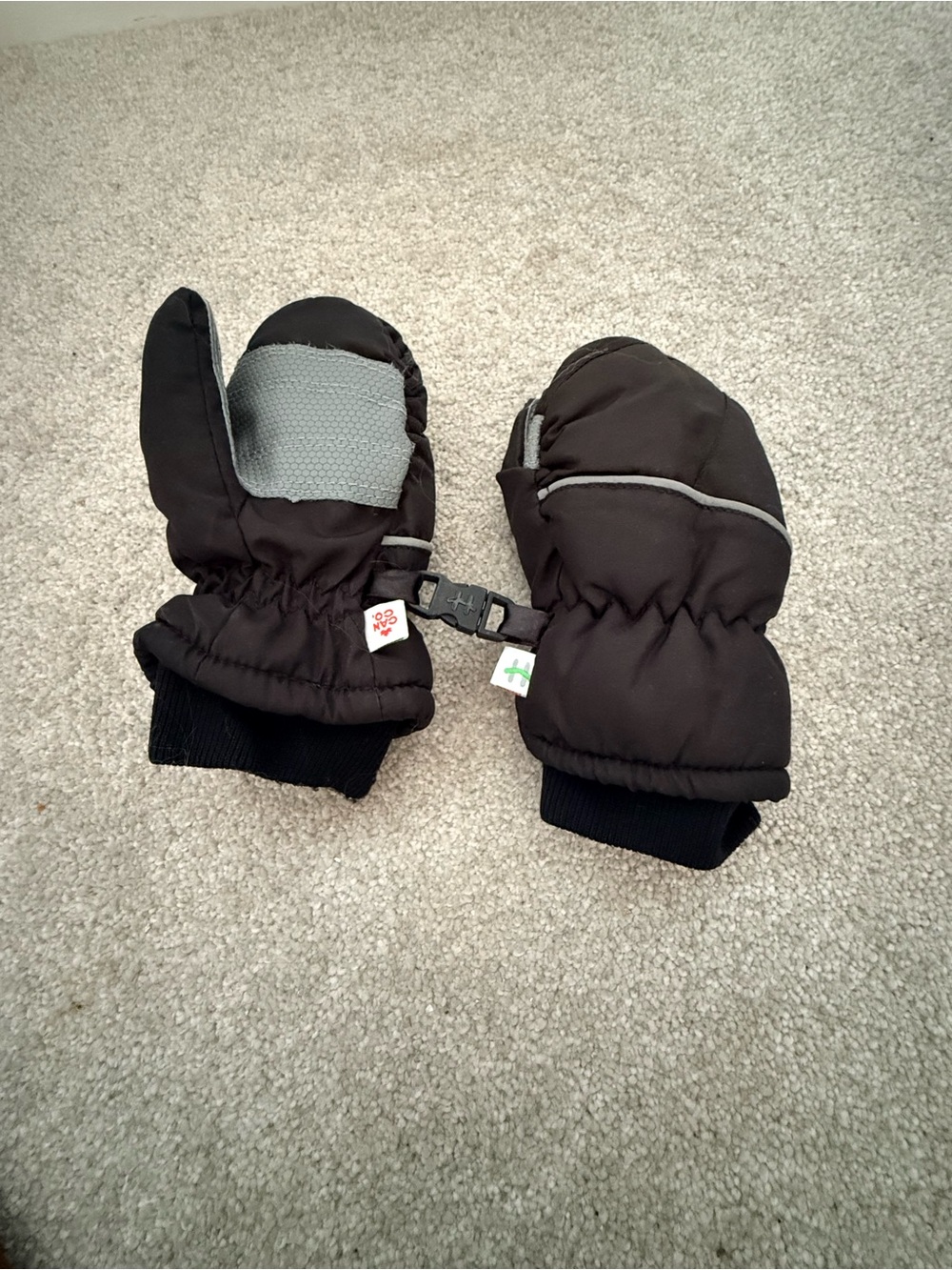 Kids Black Insulated Mittens - Warm Winter mittens size 2-3
